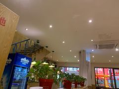 大堂-嘎嘎鸭下巴·爆辣干锅(明教寺店)