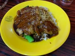 黑胡椒鸡扒粉-華叔茶記