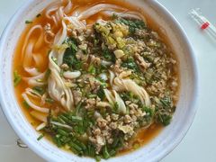 酸汤牛肉粉-肇兴特色牛肉粉