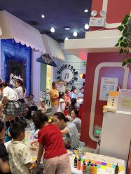 -奈尔宝家庭中心·亲子餐厅(华采天地店)