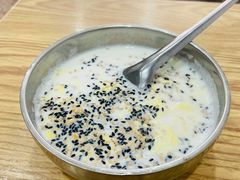 -白翔甜食店