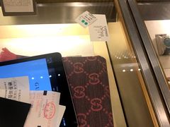 -Gucci(青岛海信广场店)