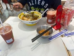 -粉小主·贵州酸汤牛肉粉(南京仙林金鹰店)