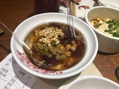 -渝是乎酸菜鱼(龙旗购物中心店)
