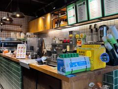 -帕帕珍味·面包茶饮(古城店)