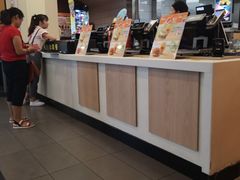 -麦当劳(十字街店)