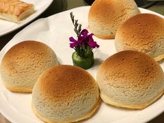 酥皮焗叉烧餐包-陶陶居海鲜酒家(新马路店)
