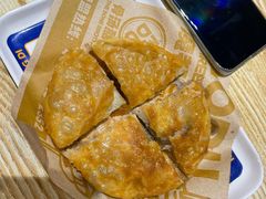 -魔都三兄弟酸辣粉·蘸卤炸串(虹桥万科店)
