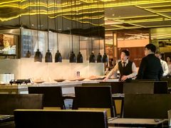 -大中华希尔顿酒店-念自助餐·嗨啤·小龙虾