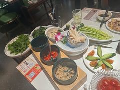 -烹然四季椰子鸡火锅(姚家园万象汇店)