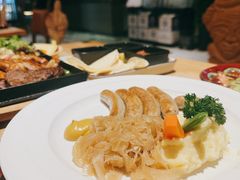 -LENBACH兰巴赫西餐啤酒坊(大连东港店)