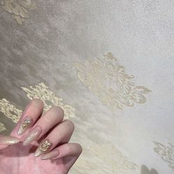-猪猪女孩日式美睫美甲
