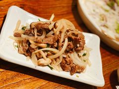 牛肉烤蘑菇-萨拉伯尔(燕莎友谊商城店)