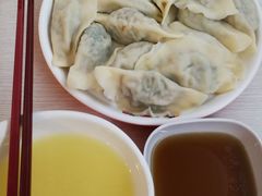 -鲜鲜锅贴(荆山路店)