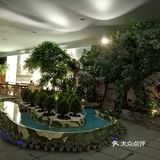 这家是涌泉寺自己办的酒店，住酒店有送涌泉寺门票