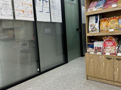 -四月宠物医院·猫专科·心脏专科·内科(转塘店)