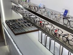 -视野联行眼镜·蔡司·尼康战略合作店(城西银泰店)