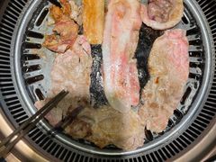 -梨花自助烤肉(西三旗万象汇黑金店)