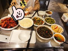 -龙巢盱眙龙虾·牛蛙·烧烤宵夜(八卦岭店)