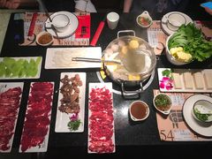 -牛事制造局牛肉火锅(莲岳路店)