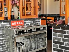 -六州府地锅鸡·农家菜·龙虾(未来科技城店)
