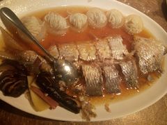 招牌清蒸鲥鱼-苏浙汇(古北店)
