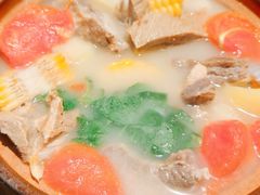 丽江腊排骨锅-一坐一忘云南菜(北京skp店)