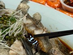 -鑫悦楼煎蟹·16年海鲜大排档