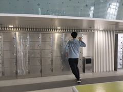 -冰纷万象滑冰场(深圳万象城店)