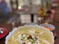 酸菜鱼-肆海小川菜酒馆Wine Bistro (青年路店)