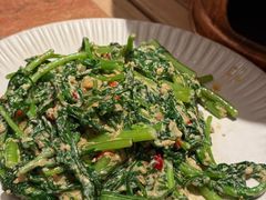 腐乳茼蒿-浩海火燒雲傣家菜(芮欧百货店)