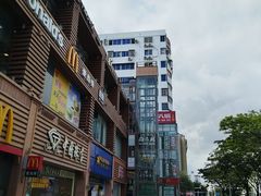 -解放路步行街                