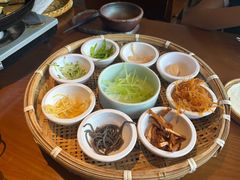 -包整·丝娃娃(甲秀楼景观店)