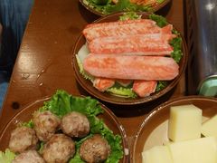 贵阳脆哨丸子-黔有有贵州酸汤夺夺粉火锅(五味十字店)