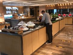 自助取餐区-北京王府井希尔顿酒店·万斯阁西餐厅