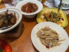 -黄泥岗·地道湖北菜(奥特莱斯店)