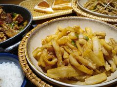 咸蛋黄炒茄子-吃饭皇帝大(解放西路店)