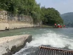 -杭州双溪漂流景区