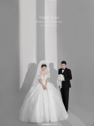 -卡米拉婚纱摄影工作室(金汇广场店)