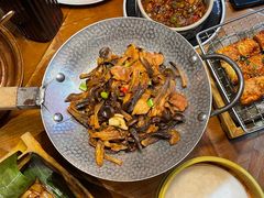 -雀舞云南菜(天津天河城购物中心店)