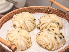 -锅飘飘·东北铁锅炖(雨花客厅店)