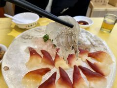 -官塘陈记鱼生·潮汕砂锅粥·牛肉火锅(潮枫路总店)