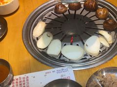-老炉家木炭烤肉(长江国际店)