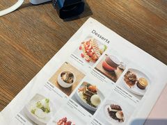-ROAST coffee & eatery