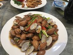 -四川小胡子海鲜(丁村万人海鲜广场店)