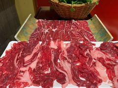 -牛村来人潮汕牛肉火锅(西单店)