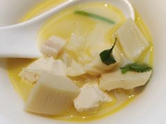 -雀舞云南菜(乐客城店)