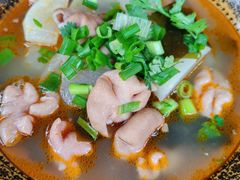 -眼镜肥肠店(振兴街店)