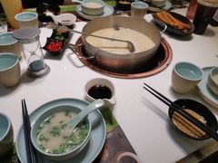 -洪氏嗨捞·猪肚鸡火锅(阳光天地店)