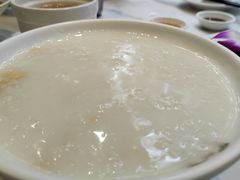 -香港新发烧腊茶餐厅(水围店)
